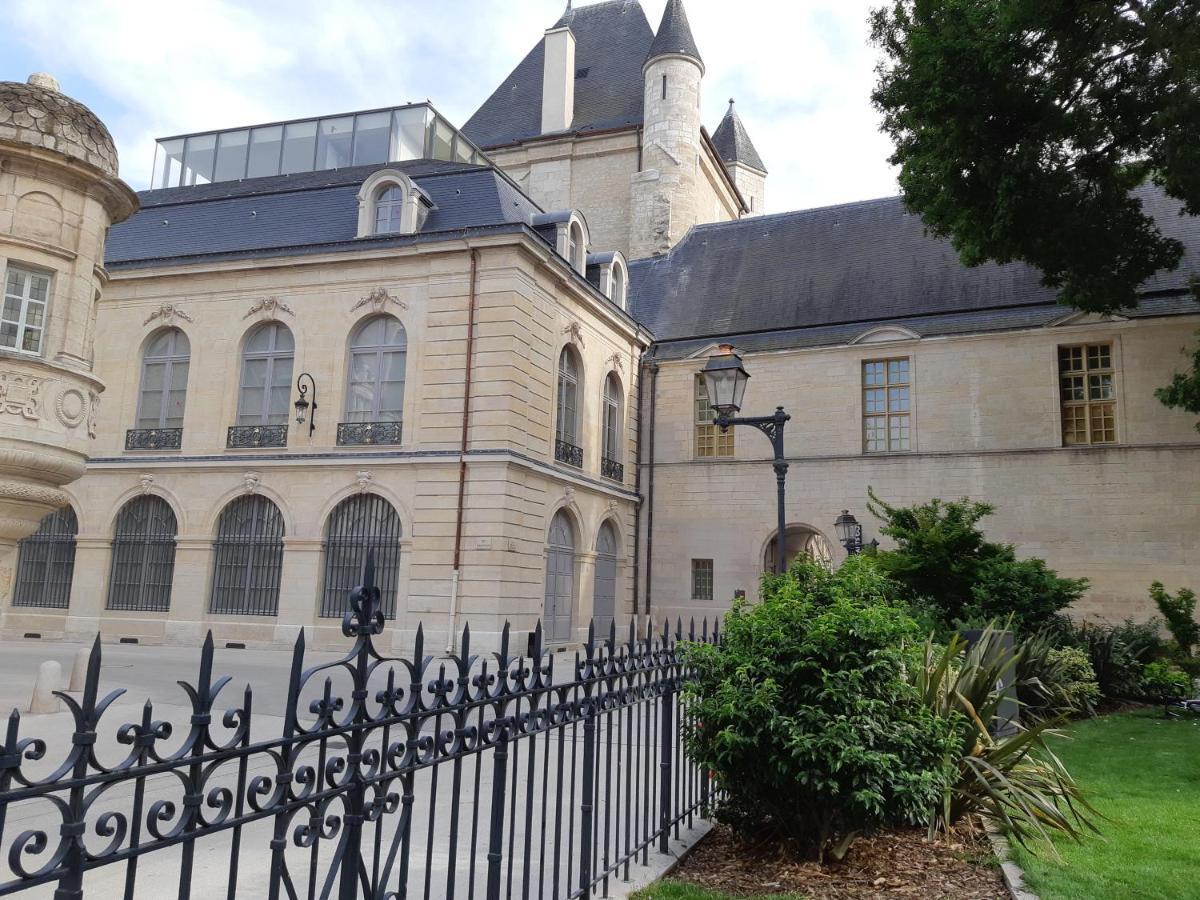 Le Verrerie : Centre Historique Dijon Lejlighed Eksteriør billede